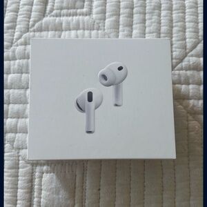 Apple AirPods Pro 3 with Charging Case